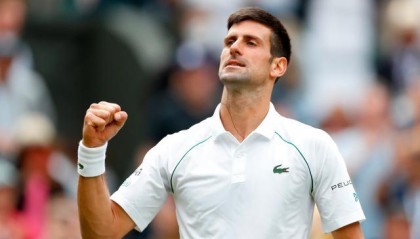 开云体育在直播-面对三位温网四强新军 德约大满贯20冠势不可挡？